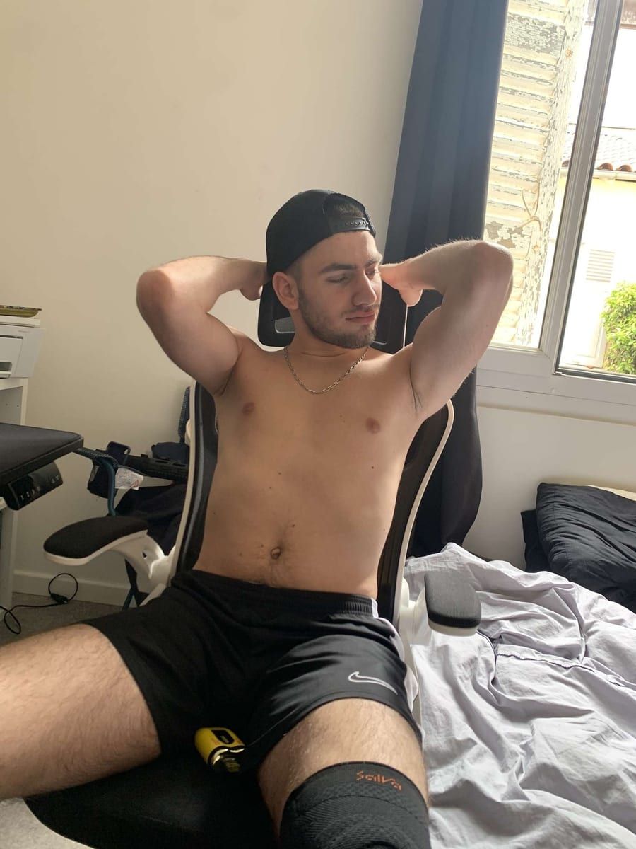 Profil de Dino